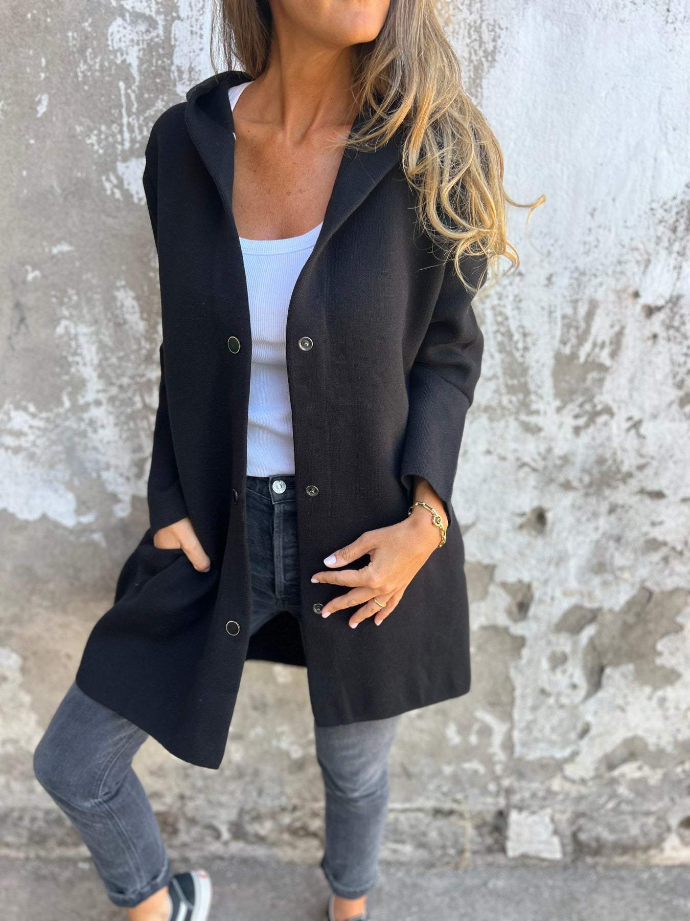Isabella | Cardigan med knapper og hætte