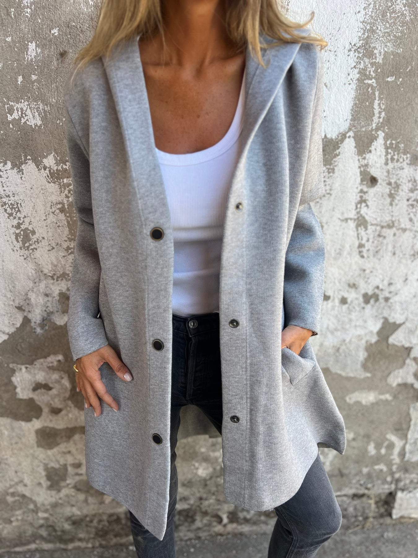 Isabella | Cardigan med knapper og hætte